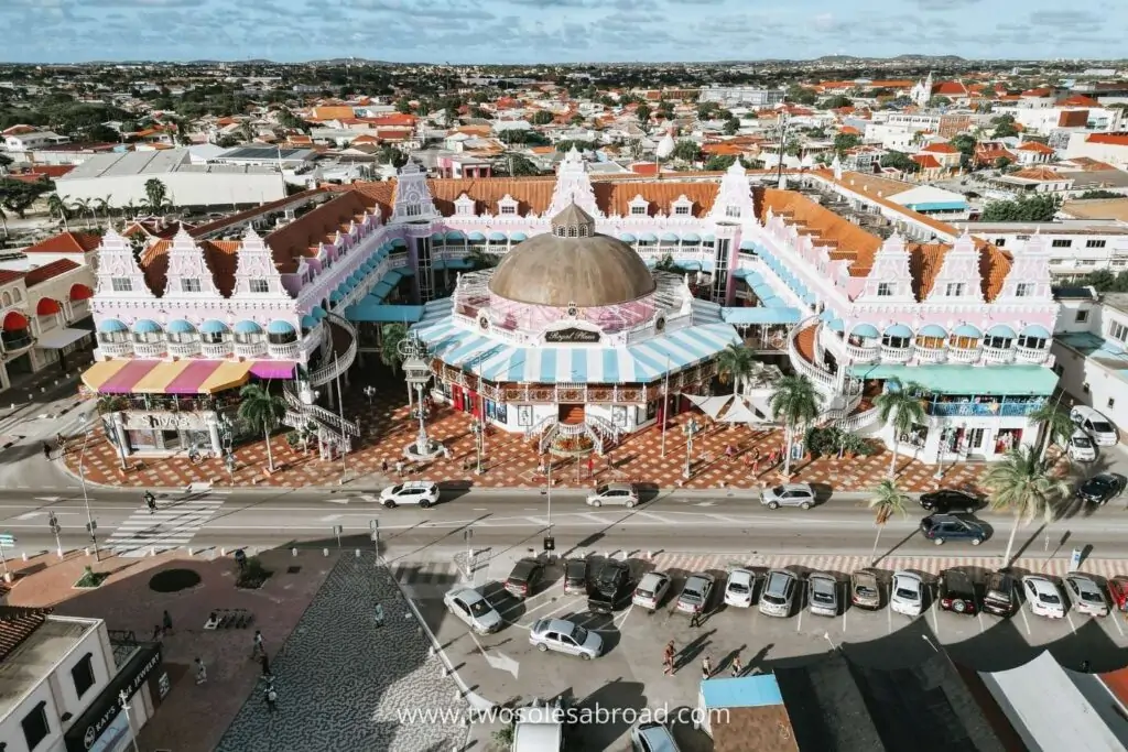 things to do in Aruba, Oranjestad Dutch Architecture, Royal Plaza Mall